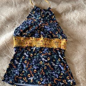 Adorable Anne Cole Tankini top
